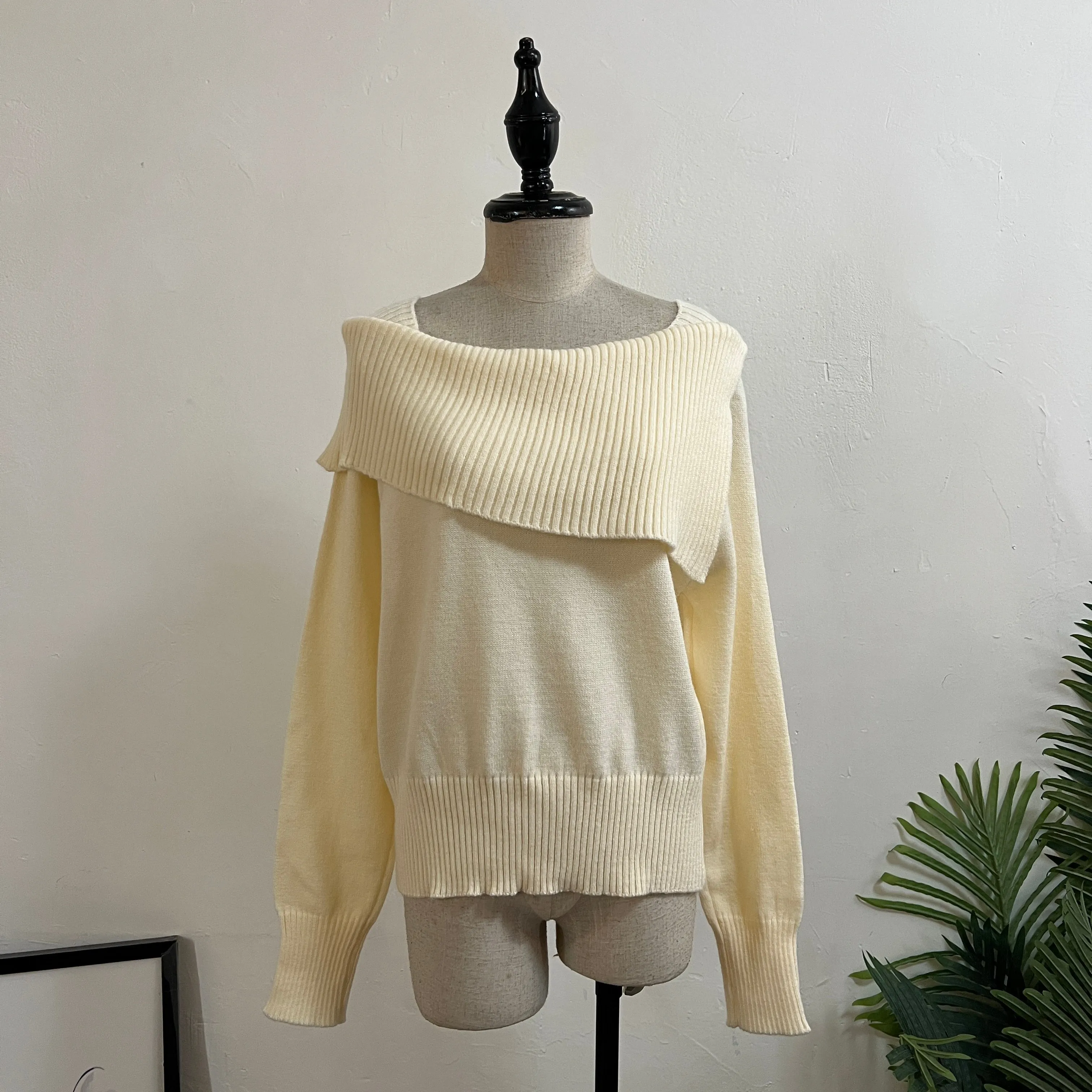 241754 - Knit Top