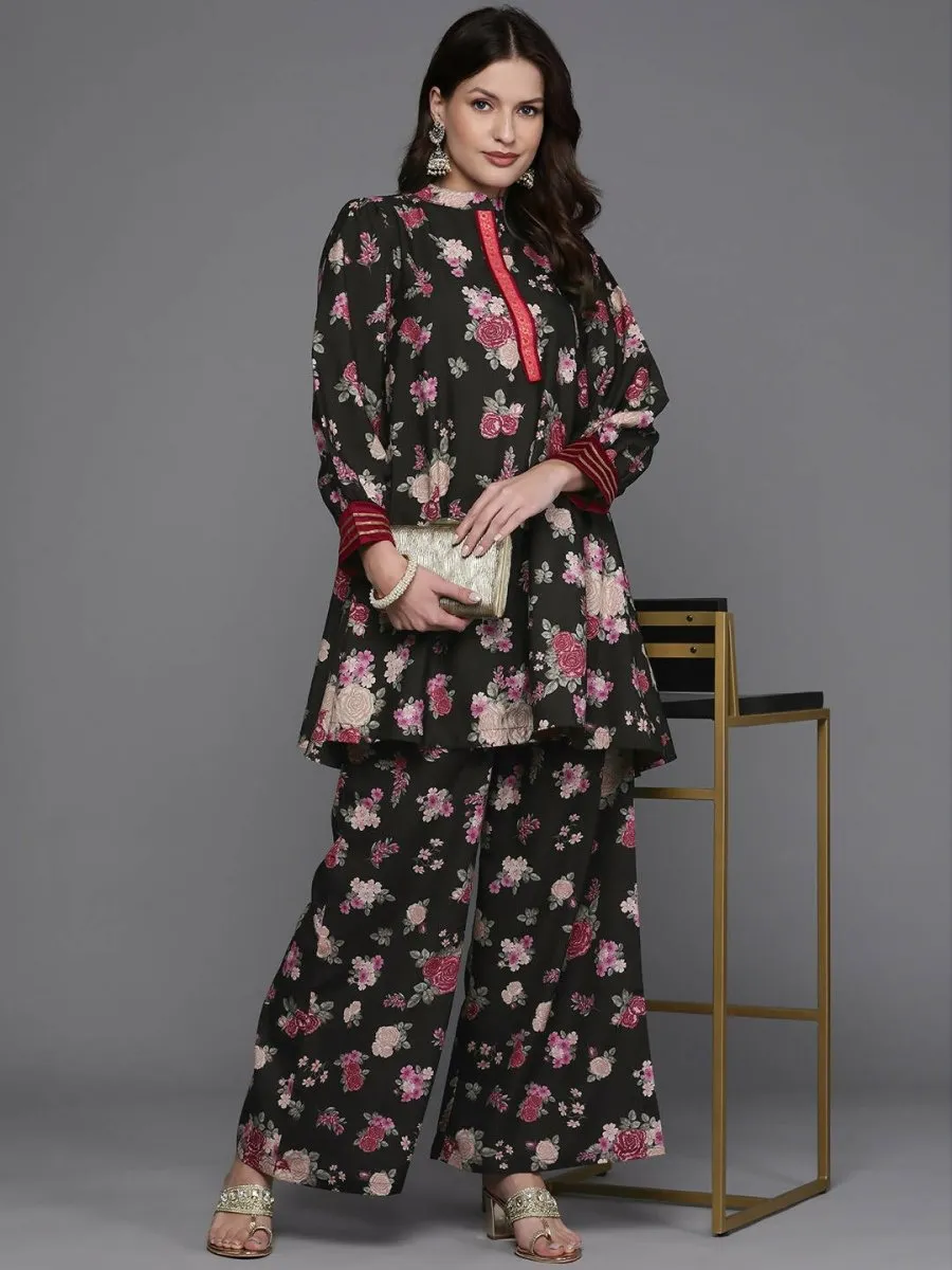 Ahalyaa Women Floral Printed Tunic with Palazzos - Black Color