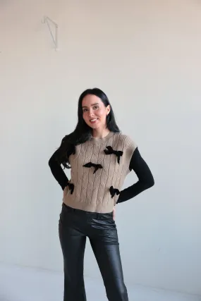 Bow-Embellished Cable Knit Sweater Vest