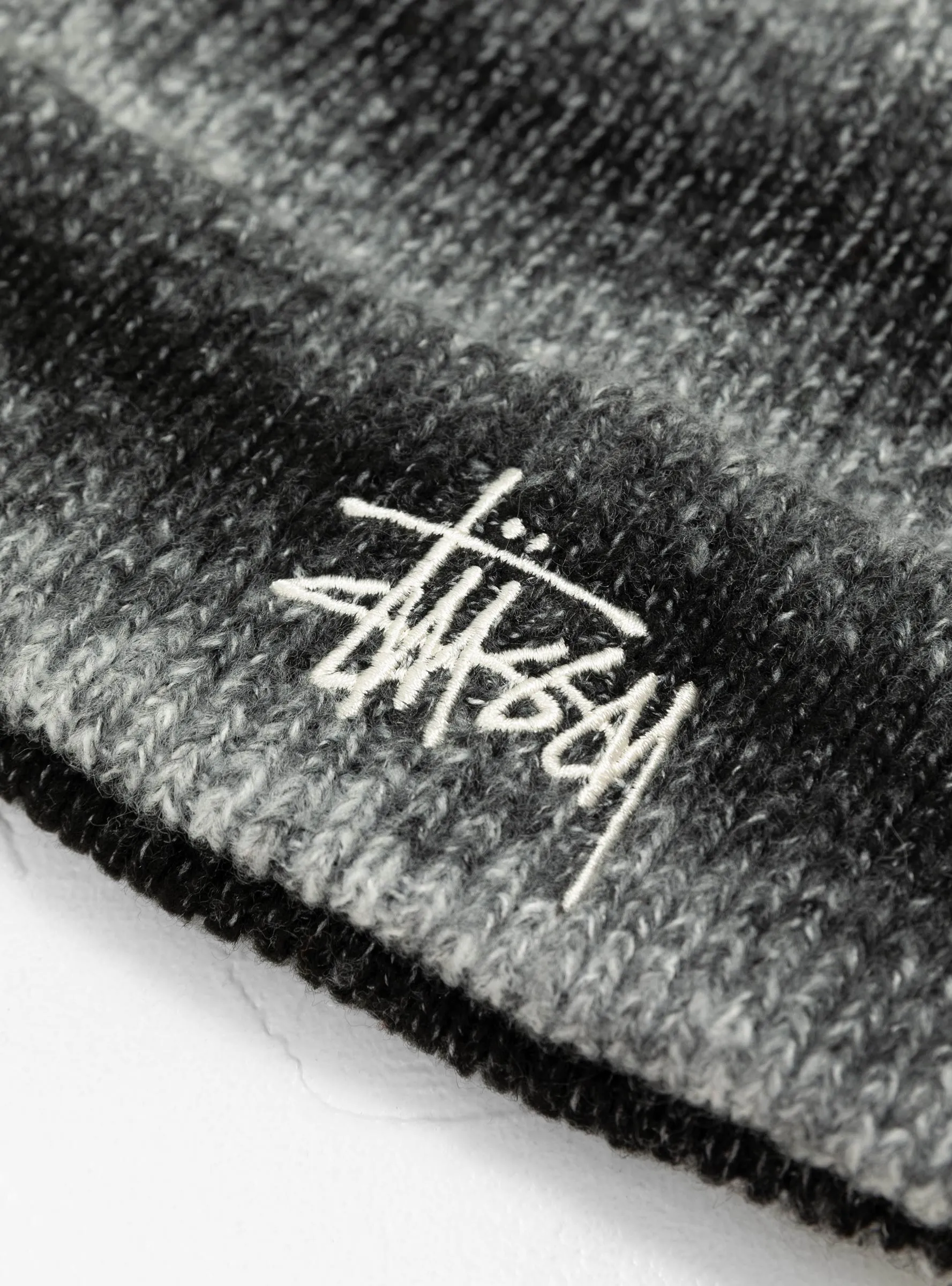 Cuff Basic Striped Beanie Black