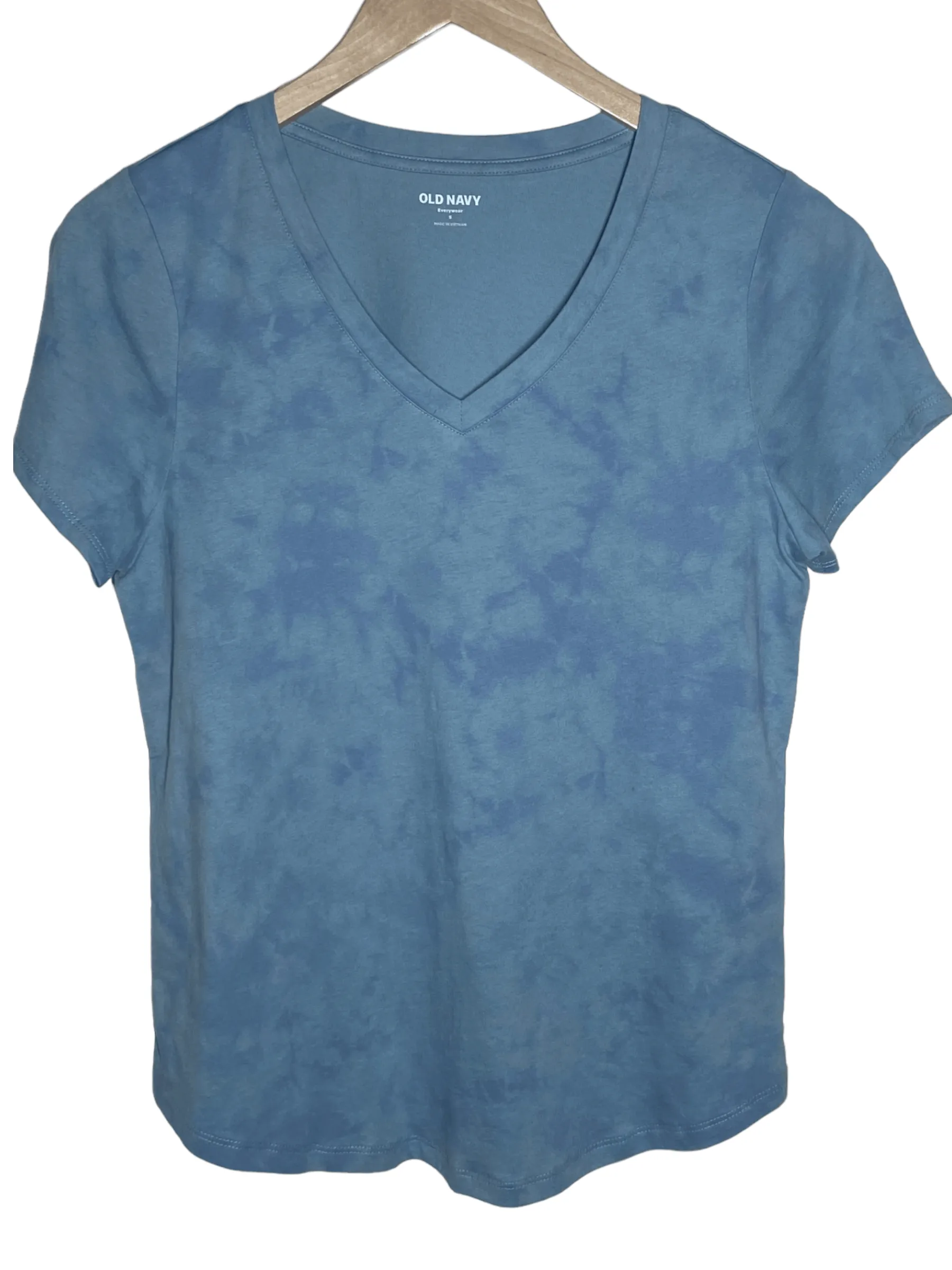 Soft Summer Tie-Dye V-neck Tee