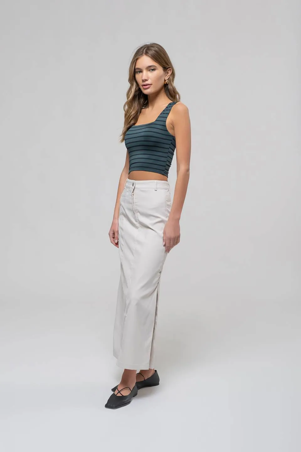 STRIPE SQUARE NECK SLEEVELESS KNIT CROP TOP