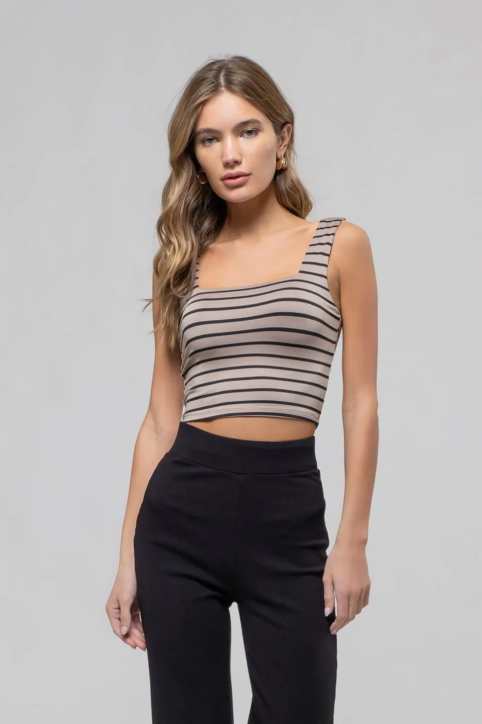 STRIPE SQUARE NECK SLEEVELESS KNIT CROP TOP